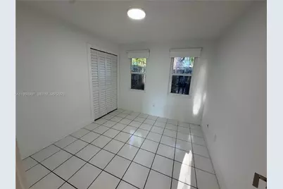 3373 SW 29th Ter #3373, Miami, FL 33133 - Photo 16