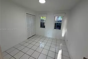 3373 SW 29th Terrace, Miami, FL 33133 - Photo 16