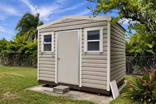 15305 SW 104th Ave, Miami, FL 33157 - Photo 8