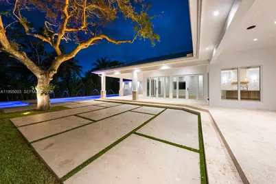 7900 SW 118th St, Pinecrest, FL 33156 - Photo 4