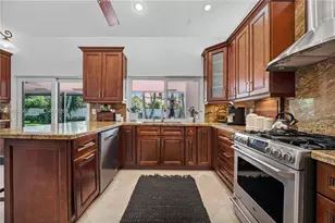 9600 NW 18th St, Plantation, FL 33322 - Photo 8