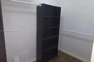 2350 NE 135th St, North Miami, FL 33181 - Photo 18