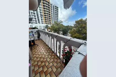 777 SW 9th Ave #411, Miami, FL 33130 - Photo 12