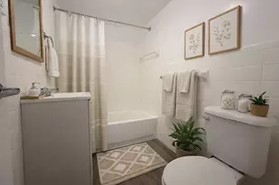 143 SW 9th St, Miami, FL 33130 - Photo 12