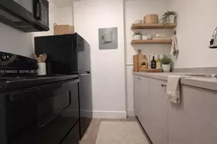 143 SW 9th St, Miami, FL 33130 - Photo 10