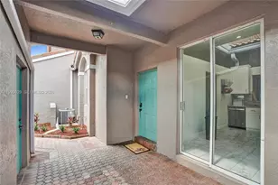 2441 E Aragon Blvd, Sunrise, FL 33313 - Photo 8