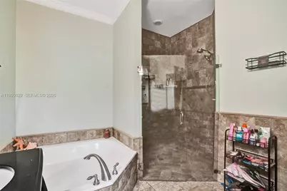 2441 E Aragon Blvd #5, Sunrise, FL 33313 - Photo 28