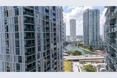 31 SE 6th St #1906, Miami, FL 33131 - Photo 26
