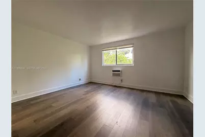 143 SW 9th St #109, Miami, FL 33130 - Photo 8