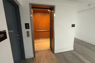 143 SW 9th St, Miami, FL 33130 - Photo 20