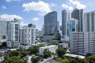 143 SW 9th St, Miami, FL 33130 - Photo 14