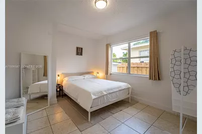 7031 NW 6th Ct, Miami, FL 33150 - Photo 4