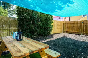 7031 NW 6th Ct, Miami, FL 33150 - Photo 6