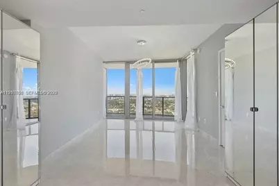 488 NE 18th St #3801, Miami, FL 33132 - Photo 18