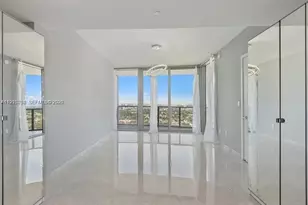 488 NE 18th St, Miami, FL 33132 - Photo 18