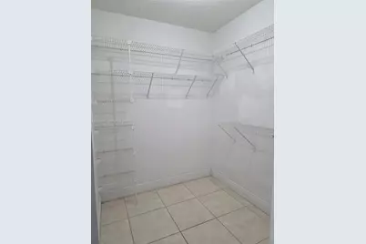 18316 NW 68th Ave #C, Hialeah, FL 33015 - Photo 14