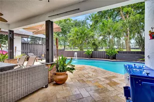 1610 W Sandpiper Cir, Pembroke Pines, FL 33026 - Photo 46