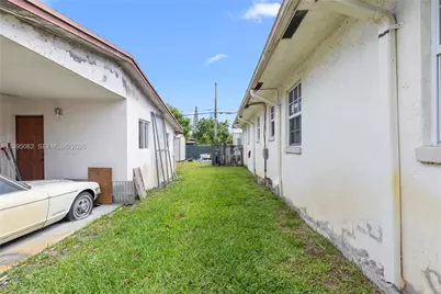 6330 Funston St, Hollywood, FL 33023 - Photo 36