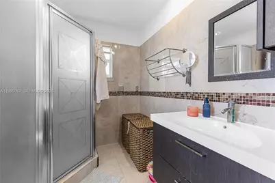 6330 Funston St, Hollywood, FL 33023 - Photo 14