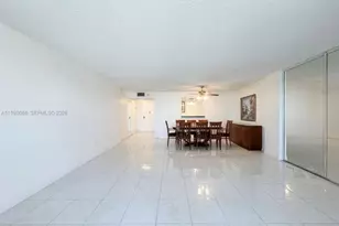 3800 S Ocean Dr, Hollywood, FL 33019 - Photo 4