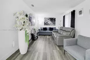 2330 W 6th Ct, Hialeah, FL 33010 - Photo 8