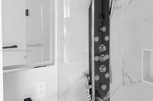 2330 W 6th Ct, Hialeah, FL 33010 - Photo 24