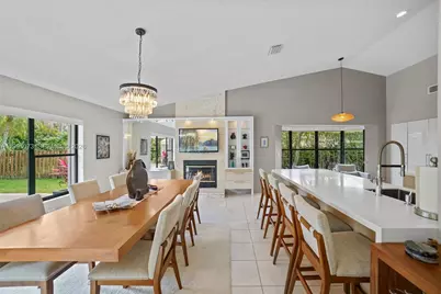 11021 NW 7th St, Plantation, FL 33324 - Photo 28
