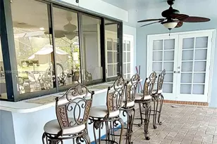 18921 W Oakmont Dr, Hialeah, FL 33015 - Photo 20