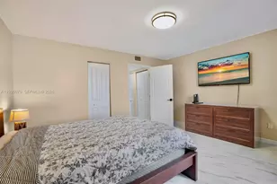 605 Ives Dairy Rd, Miami, FL 33179 - Photo 18