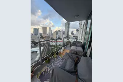 90 SW 3rd St #2112, Miami, FL 33130 - Photo 4
