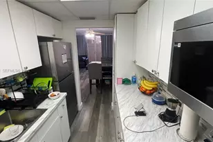 10801 SW 109th Ct, Miami, FL 33176 - Photo 6