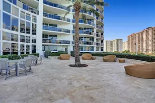 17201 Collins Ave, Sunny Isles Beach, FL 33160 - Photo 20