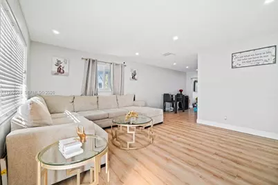 5402 NW 25th Ter #0, Tamarac, FL 33309 - Photo 6