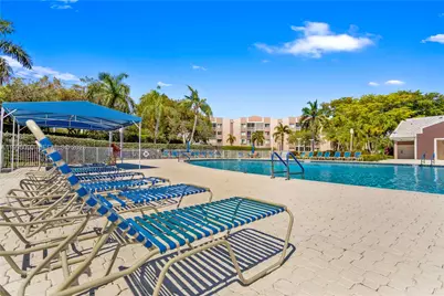 7676 Trent Dr #308, Tamarac, FL 33321 - Photo 6