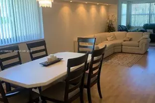 10623 W Clairmont Cir, Tamarac, FL 33321 - Photo 4