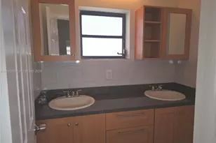 1723 Thomas St, Hollywood, FL 33020 - Photo 8