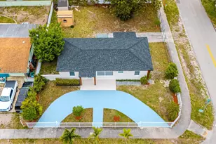 16050 NW 27th Ct, Miami Gardens, FL 33054 - Photo 4