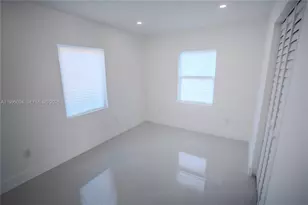 16050 NW 27th Ct, Miami Gardens, FL 33054 - Photo 32