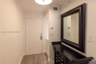 6061 Collins Ave, Miami Beach, FL 33140 - Photo 4