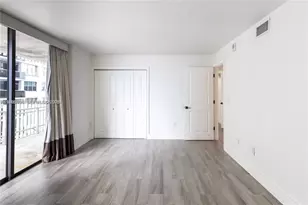 6061 Collins Ave, Miami Beach, FL 33140 - Photo 18