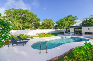 415 NW 133rd St, North Miami, FL 33168 - Photo 4