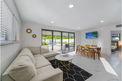 415 NW 133rd St, North Miami, FL 33168 - Photo 10