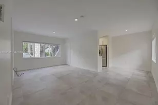 81 Edgewater Dr, Coral Gables, FL 33133 - Photo 1