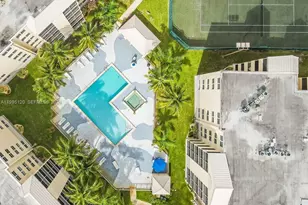 8180 Geneva Ct, Doral, FL 33166 - Photo 4