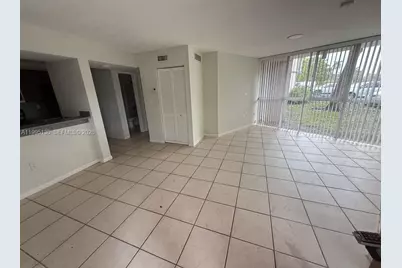 6995 NW 186th St #E101, Hialeah, FL 33015 - Photo 4