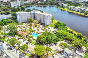 3010 N Course Dr, Pompano Beach, FL 33069 - Photo 2