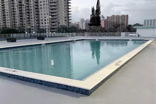 301 174th St, Sunny Isles Beach, FL 33160 - Photo 24