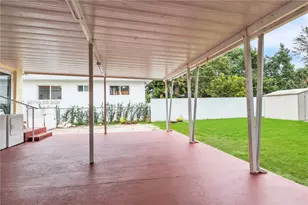 51 SW 59th Ave, Miami, FL 33144 - Photo 14