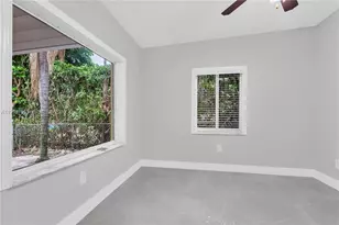 51 SW 59th Ave, Miami, FL 33144 - Photo 10