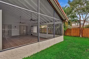 2158 Baton Rouge, Weston, FL 33326 - Photo 16